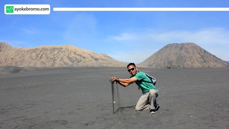 spot foto menarik di bromo