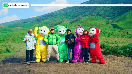 spot foto menarik di bromo